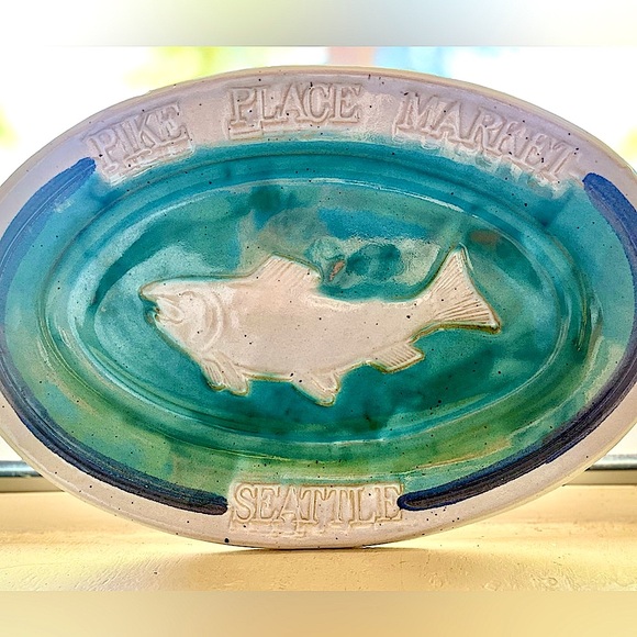 Seattle Pike Place Pottery Serving Platter - Picture 1 of 4